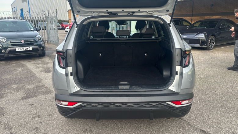 Hyundai TUCSON 1.6 TGDi 48V MHD SE Connect 5dr 2WD DCT Petrol Estate